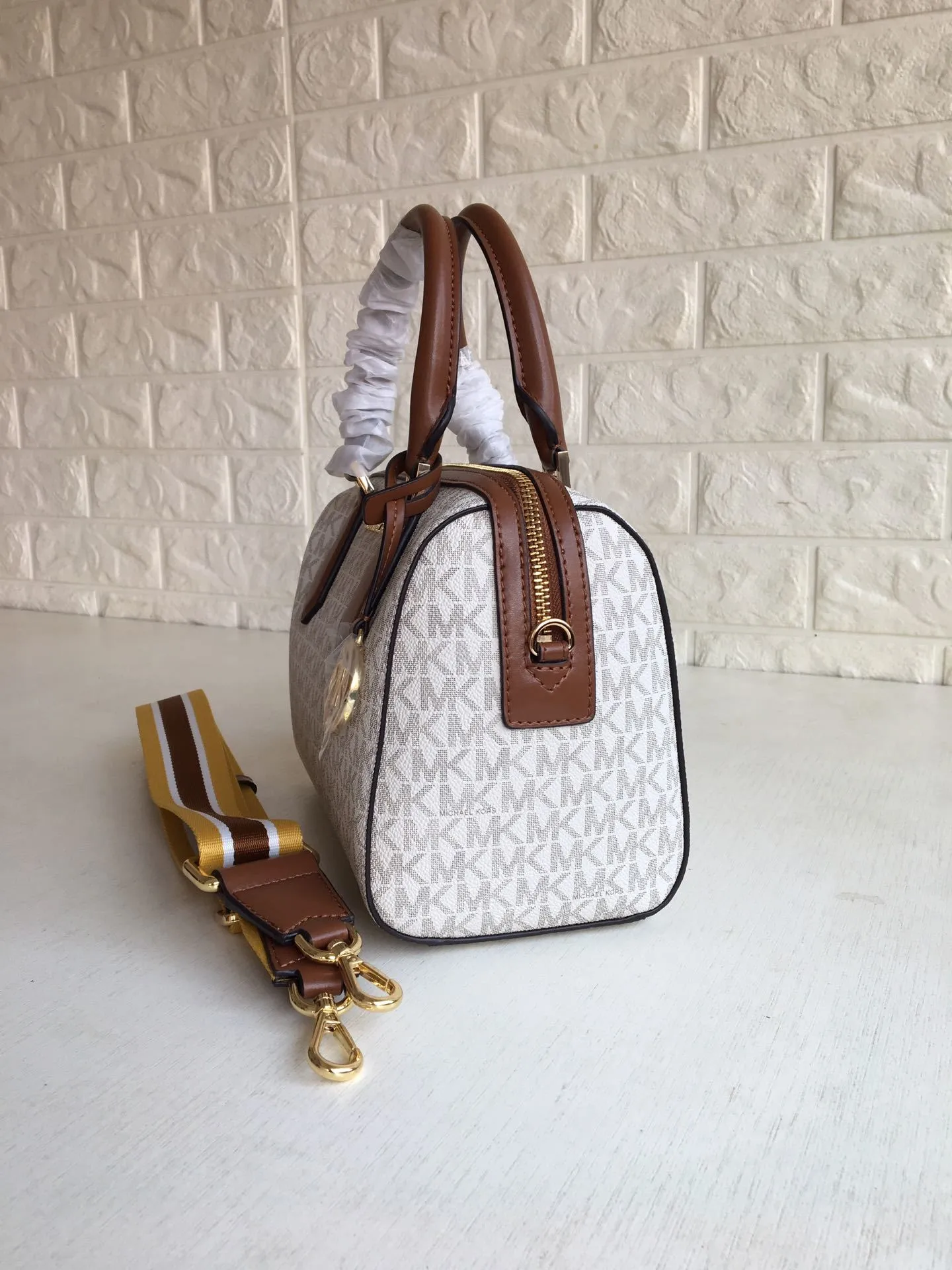 All Categories Official Website "Brand Women's Bags" Women's Bags 💙 MK 2023 New MK Crossbody Bag